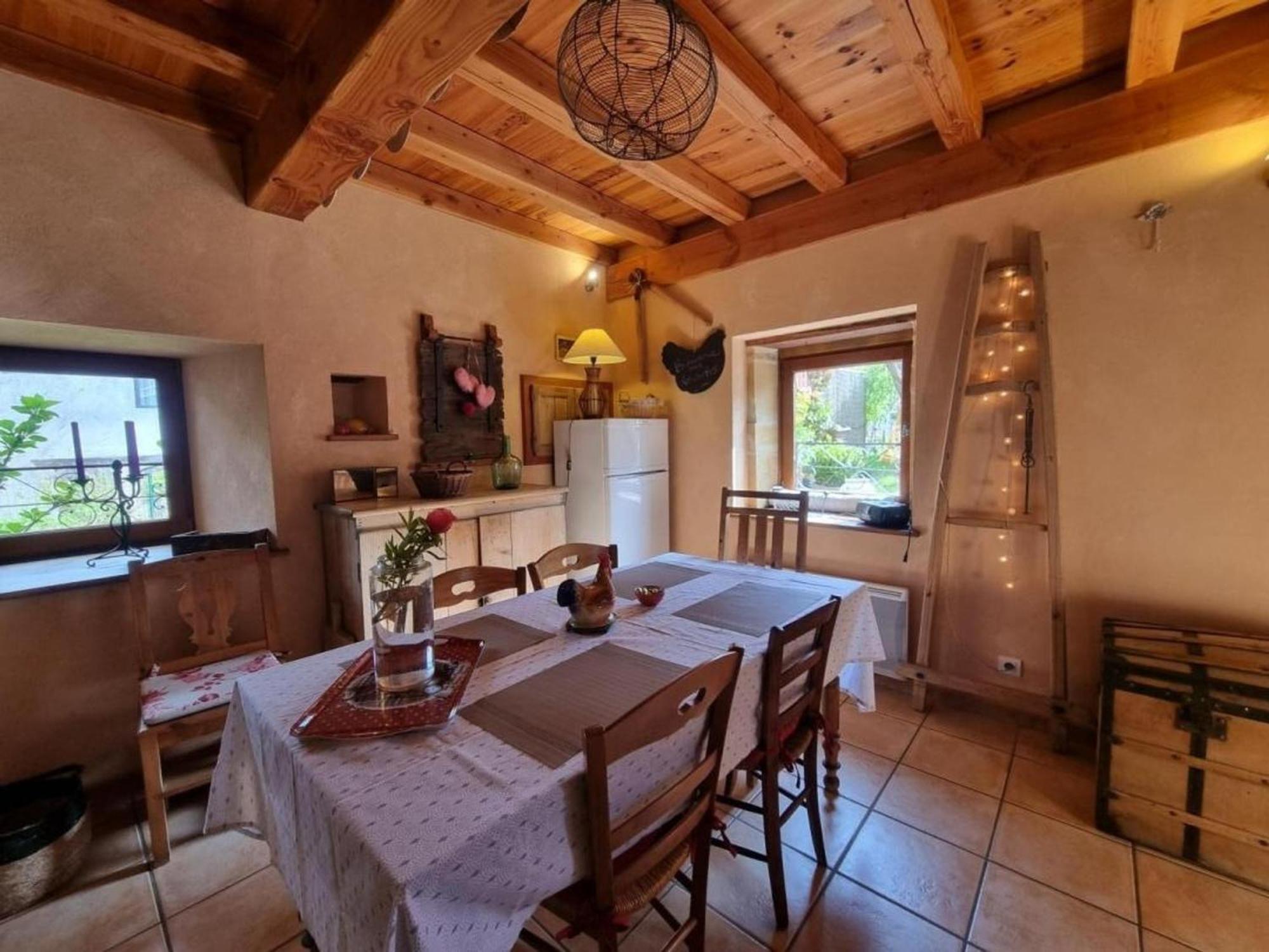 Gite Charmant Avec Jardin Privatif, Proche Sites Historiques Et Activites De Plein Air - Fr-1-496-183 Cuinzier Εξωτερικό φωτογραφία