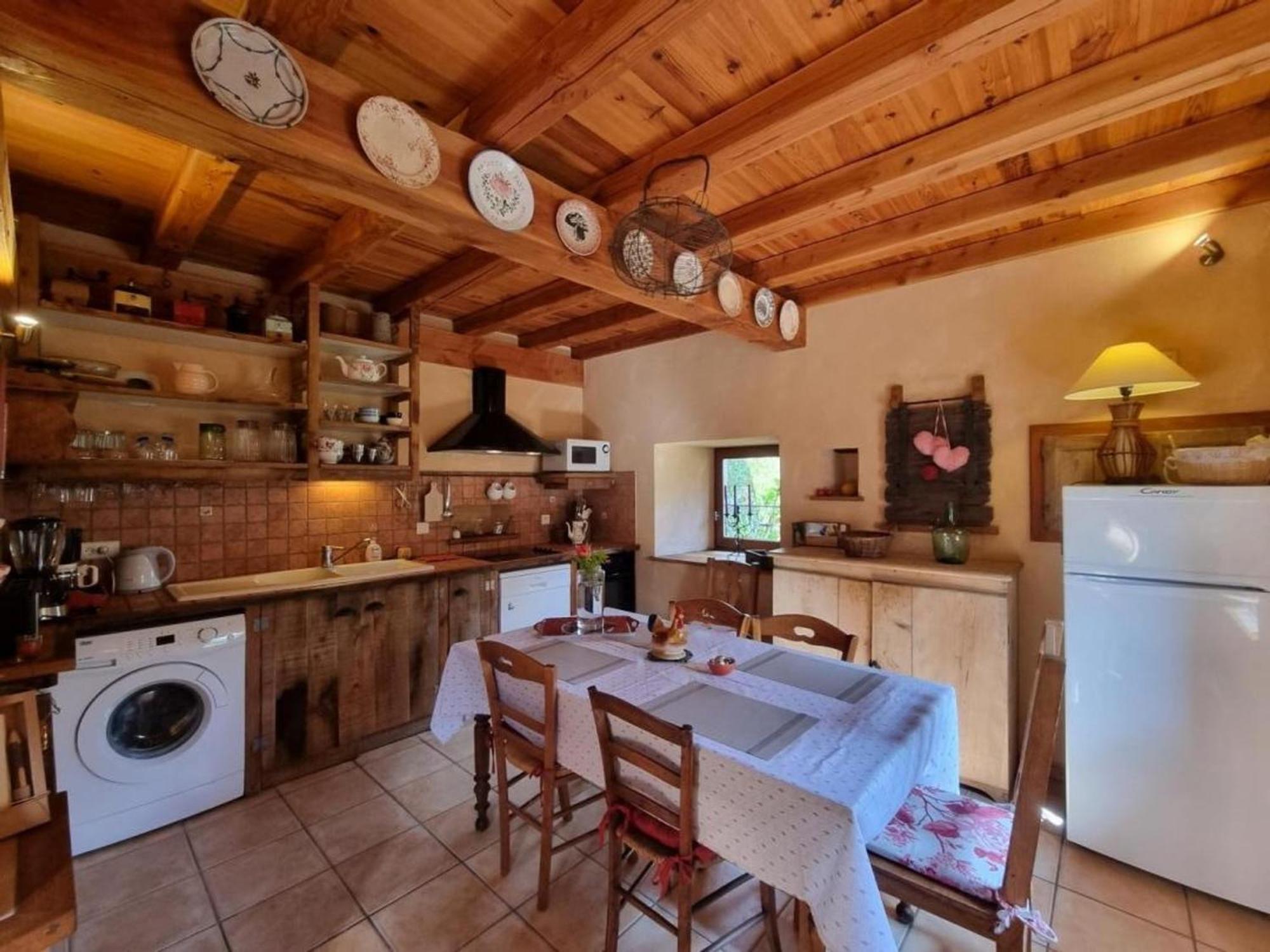 Gite Charmant Avec Jardin Privatif, Proche Sites Historiques Et Activites De Plein Air - Fr-1-496-183 Cuinzier Εξωτερικό φωτογραφία